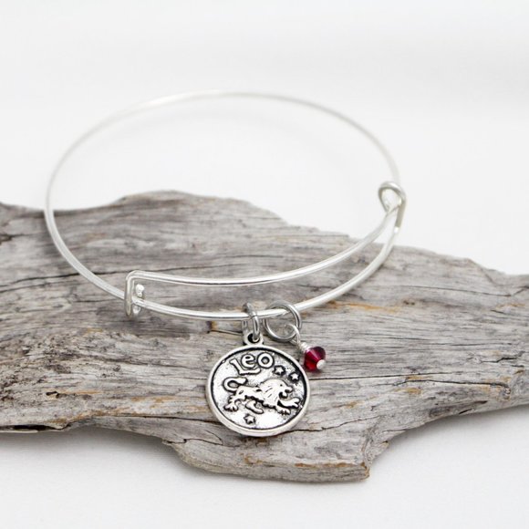 July Leo Adjustable Charm Bangle - Handmade Zodiac Bracelet - Picture 2 of 11
